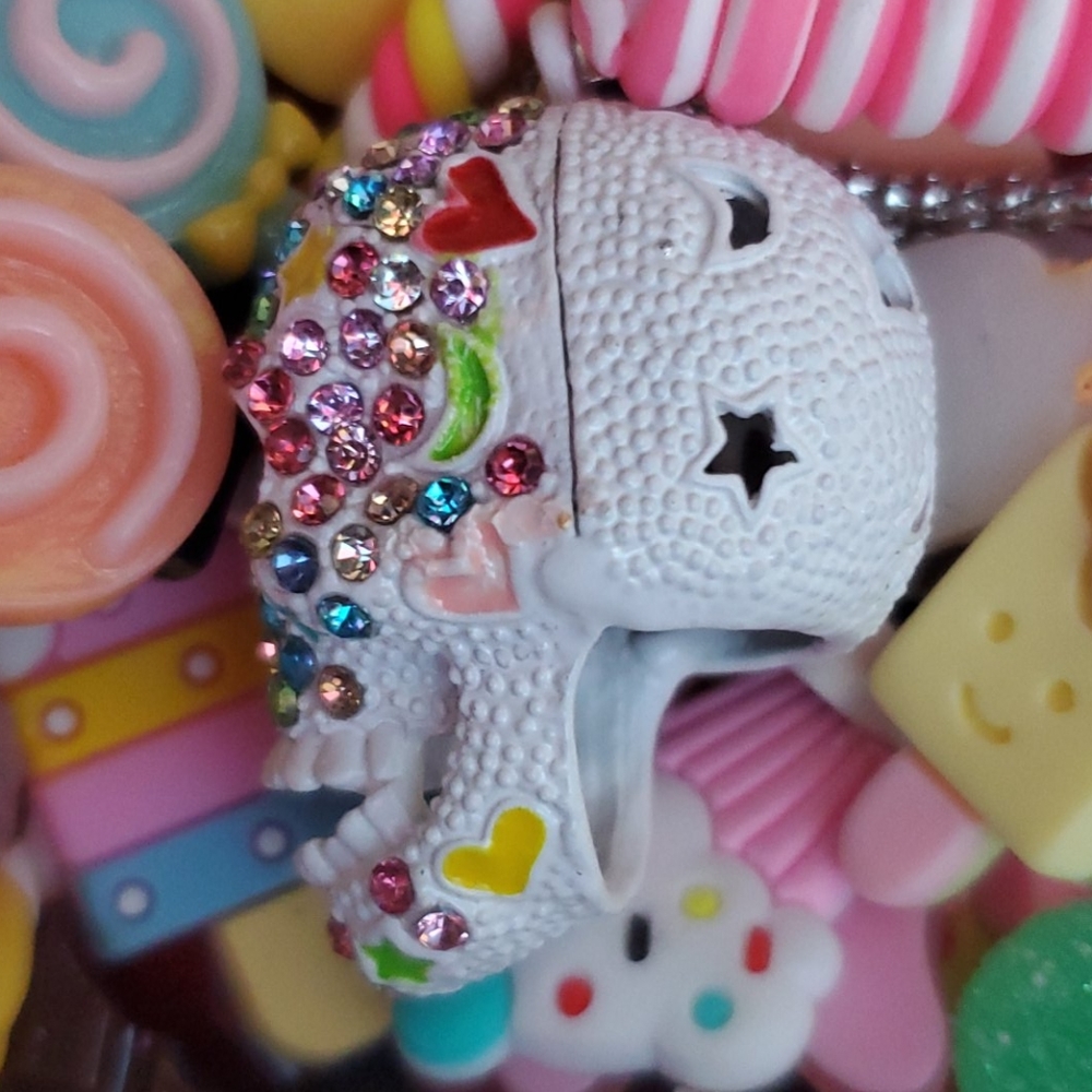 SKULL NECKLACE - Picture 4 of 9